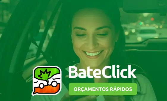 Cliente utilizando o app no carro